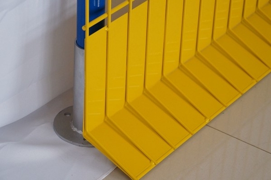 Barrières jaunes de Combisafe de prévention d'automne de couleur pour la construction provisoire