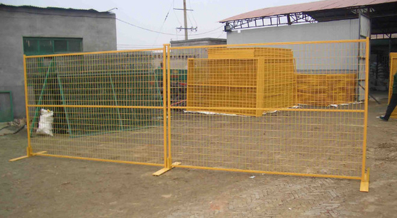 Le PVC ont enduit le degré de sécurité provisoire de la barrière 75x150mm du Canada de taille de 2.0m et portatif