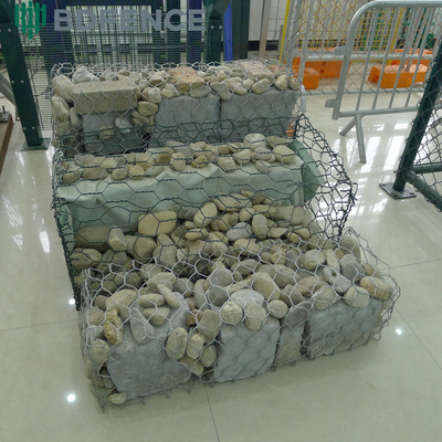 Boîtes en gabion galvanisées remplies de pierre tissée panier 8x10cm trou hexagonal