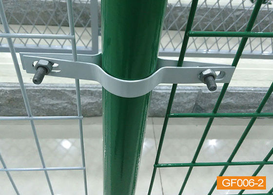 courrier V Mesh Security Fencing For Courtyard de cylindre de fil de 5mm