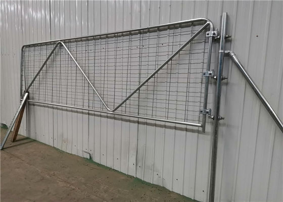 soudure en acier à faible teneur en carbone Mesh Field Fence Gate de 2.5m
