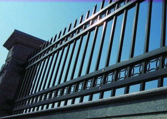 Barrière en aluminium de panneau des rails ISO9001 2008 horizontaux