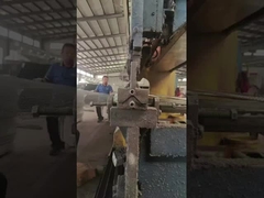 Production de panneaux de clôture incurvés