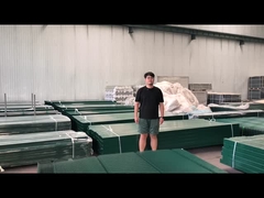 Le spectacle de l'escrime de sécurité