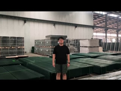 La clôture de sécurité V Mesh a une couleur différente