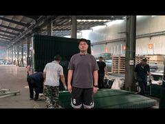 Zone de quarantaine avec clôture de sécurité V Mesh