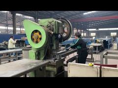 Processus de Production de Poteaux de Pêche Galvanisés 50 * 70 mm