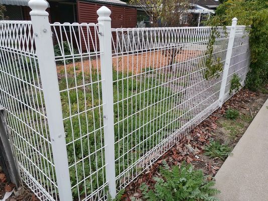 Qualité  Triangle Black Steel Bending Roll Top Fence Hot Dipped Galvanized Usine
