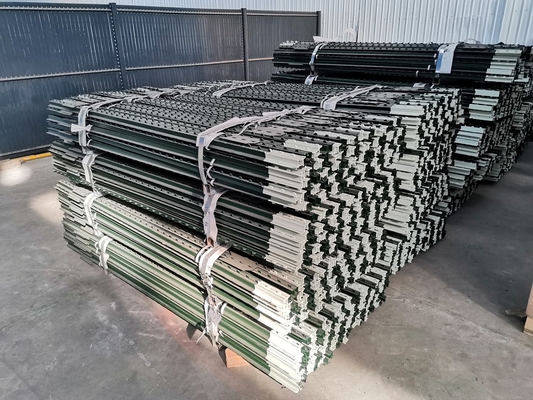 Courrier 1000mm de forme du noir Y de Star Pickets Metal de barrière de ferme de l'Australie