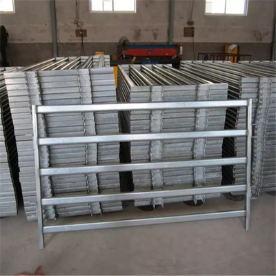 ODM galvanisé d'OEM de portes de barrière de ferme de bétail de 12 pieds disponible