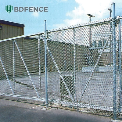 Fence en vinyle revêtue de PVC hauteur de 6 pieds 30m longueur de la clôture de sport Diamant trou de chaîne de liaison de fil de fer de treillis