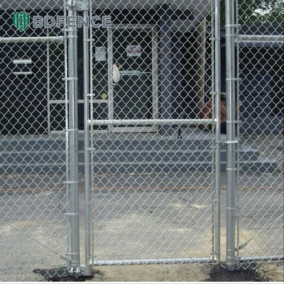 Fence en vinyle revêtue de PVC hauteur de 6 pieds 30m longueur de la clôture de sport Diamant trou de chaîne de liaison de fil de fer de treillis