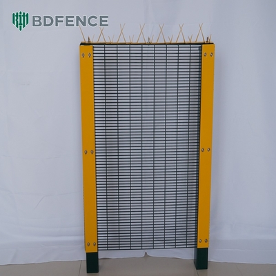 358 barrière anti-escalade revêtue de PVC