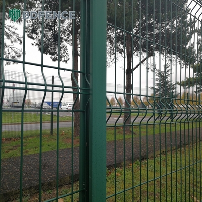 Accueil Sécurité extérieure Clôture en fil de fer 3D courbée soudée en PVC