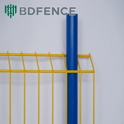 Couche en poudre 75*75 mm Résistance légère Rideau de protection du bord Couleur jaune
