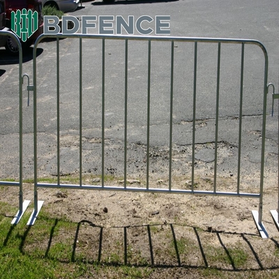 Barrières métalliques temporaires pour les piétons avec une distance interne de 110 mm 120 mm 150 mm