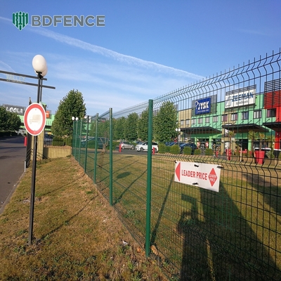 Panneaux de clôture en treillis V pour la zone de lecture de la bibliothèque