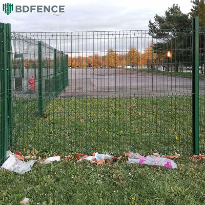 Clôture de sécurité périmétrique en panneaux de fer métallique incurvés 3D, facilement assemblable, en treillis soudé en V
