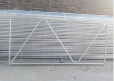 Panneaux de clôture de ferme remplis de fil de sécurité galvanisés par porte de ferme de 8 pieds