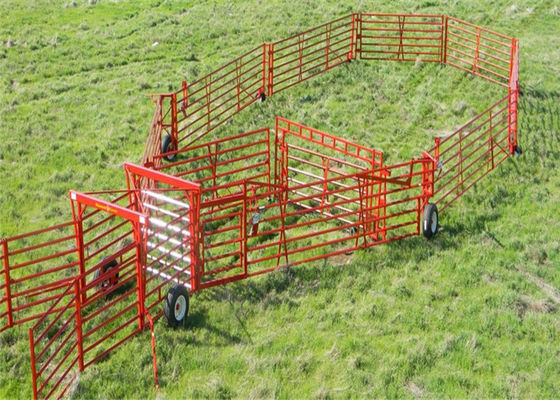 4 rails saupoudrent la barrière Panels de cheval du revêtement 2.1mx1.6m