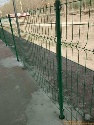 Prix d'usine Metalx Pas cher PVC vert/noir revêtu jardin extérieur 3D courbe soudé courbe périmètre fil de sécurité/maillage V