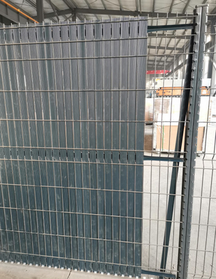Rameau de treillis métallique soudé en PVC enduit en 3D courbé pour le jardin et la protection agricole